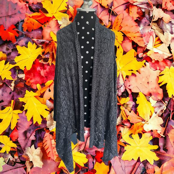 Chico's Womens Cardigan Sz 1 M 8 10 Gray Black Waterfall Sweater Open Front - Picture 2 of 7